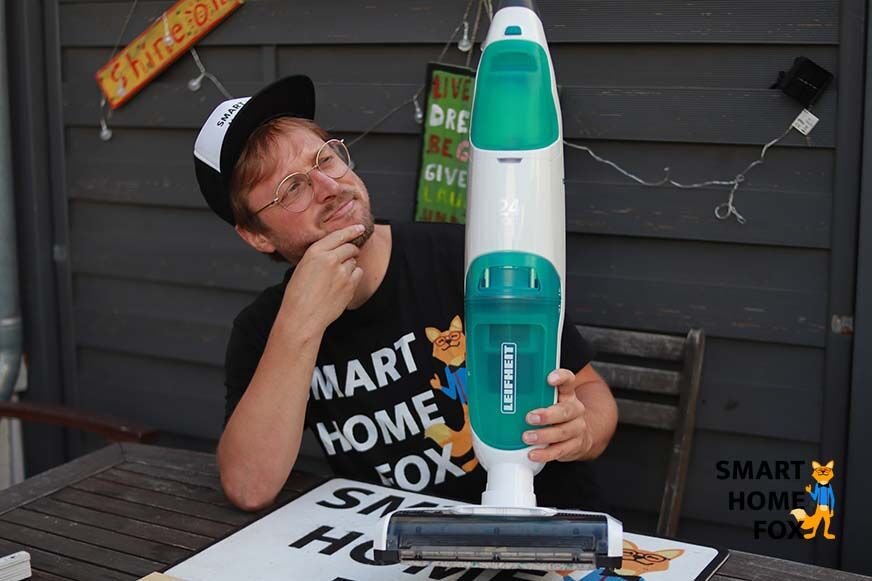 Man sieht den Leifheit Regulus Aqua PowerVac.